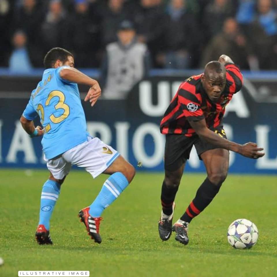 Ignacio Fideleff – SSC Napoli – UEFA Champions League 2011/12 – Match Issued jersey - Imagen 9