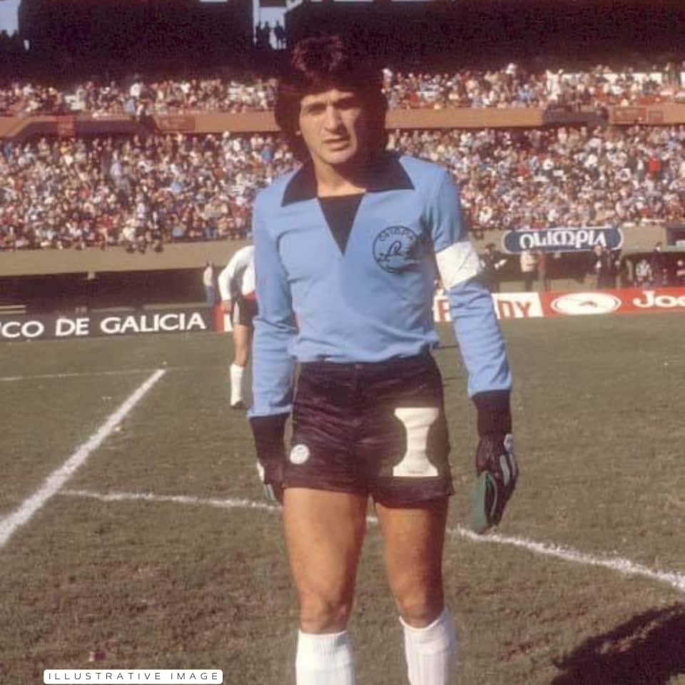 Ubaldo Matildo Filliol – River Plate – Torneo Nacional 1981 – MATCH WORN UNWASHED JERSEY - Imagen 8