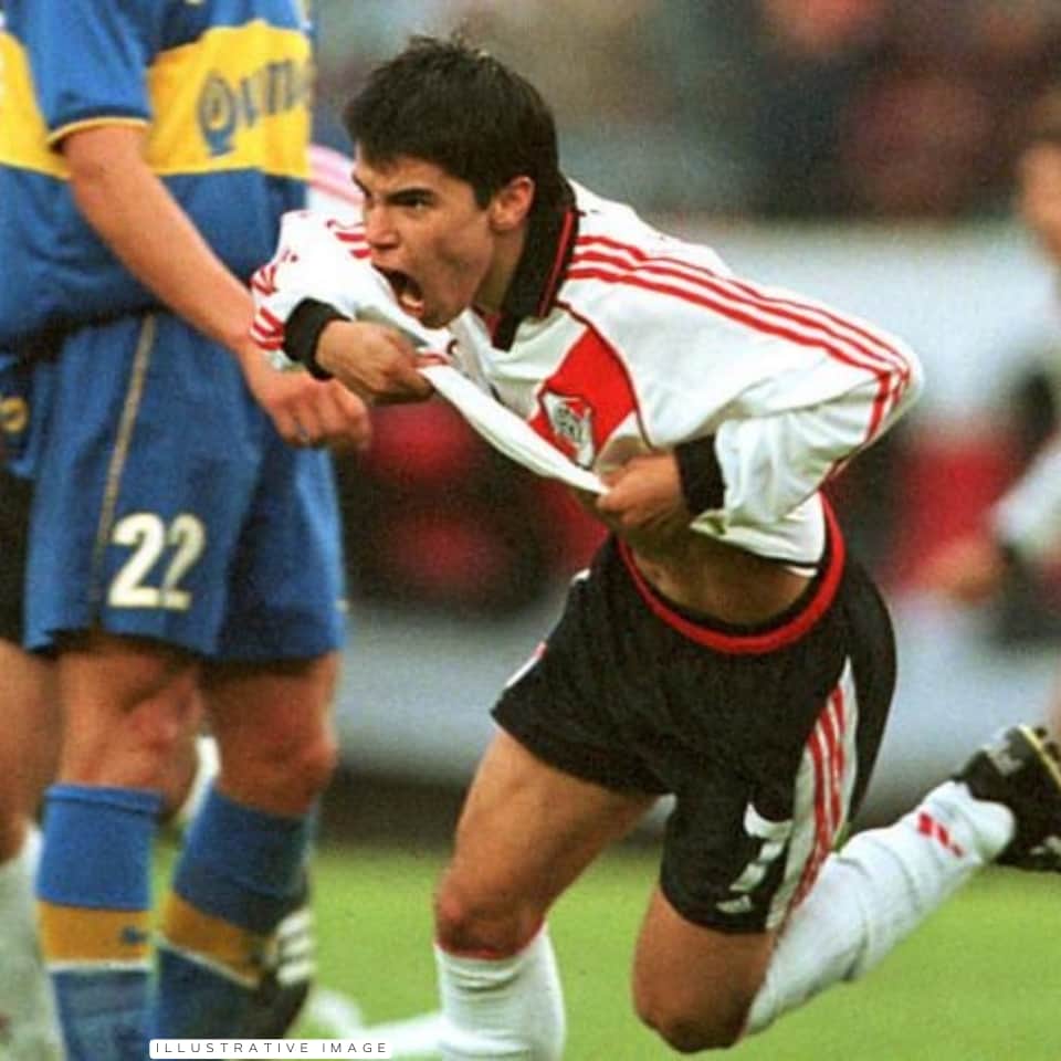 Javier Saviola – River Plate – Torneo Apertura 2000 – MATCH WORN JERSEY - Imagen 11