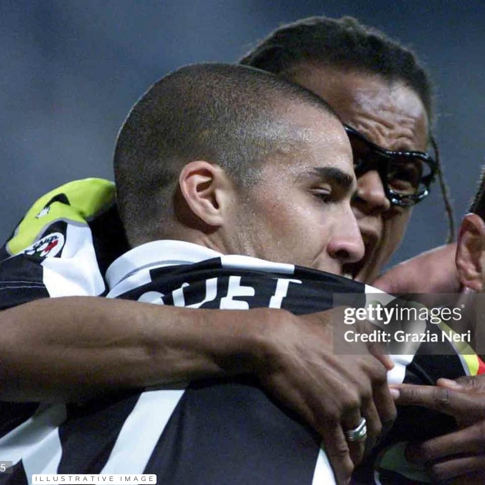 David Trezeguet – Juventus FC – Serie A 2000/01 – MATCH WORN JERSEY – SIGNED - Imagen 12