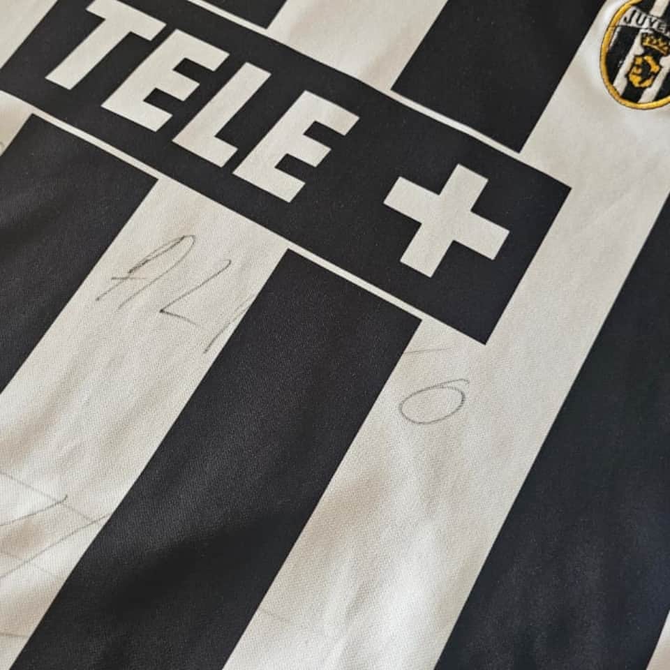 David Trezeguet – Juventus FC – Serie A 2000/01 – MATCH WORN JERSEY – SIGNED - Imagen 17