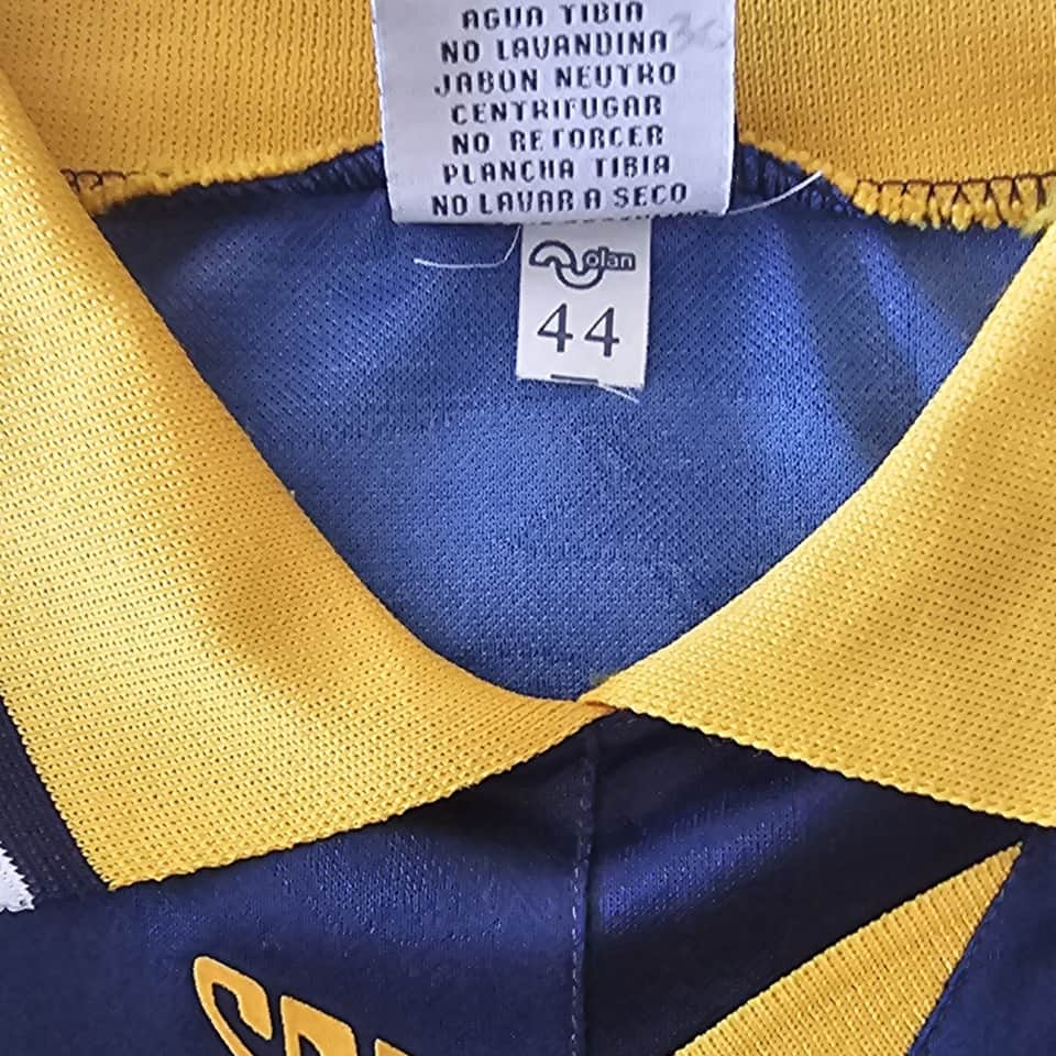Diego Armando Maradona – Boca Juniors – Torneo Clausura 1996 – MATCH WORN JERSEY - Imagen 12