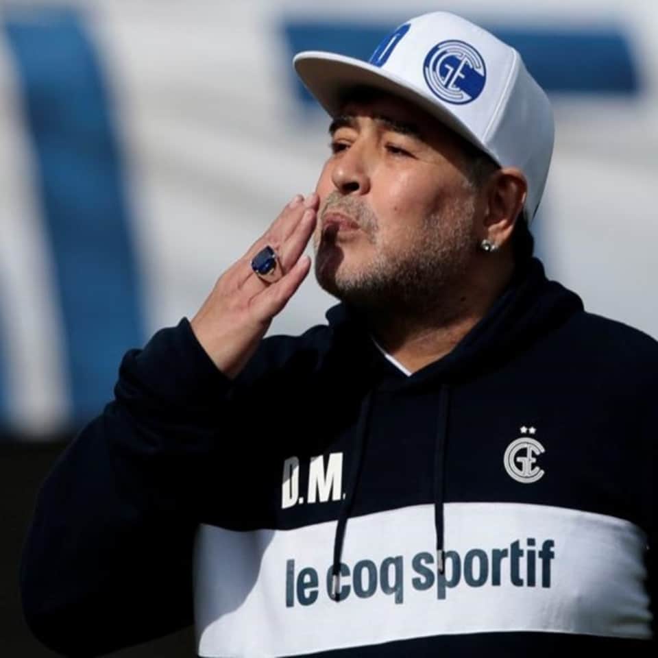 Diego Armando Maradona – Último Carnet DT – Last Manager Credential – Gimnasia y Esgrima LP - Imagen 5