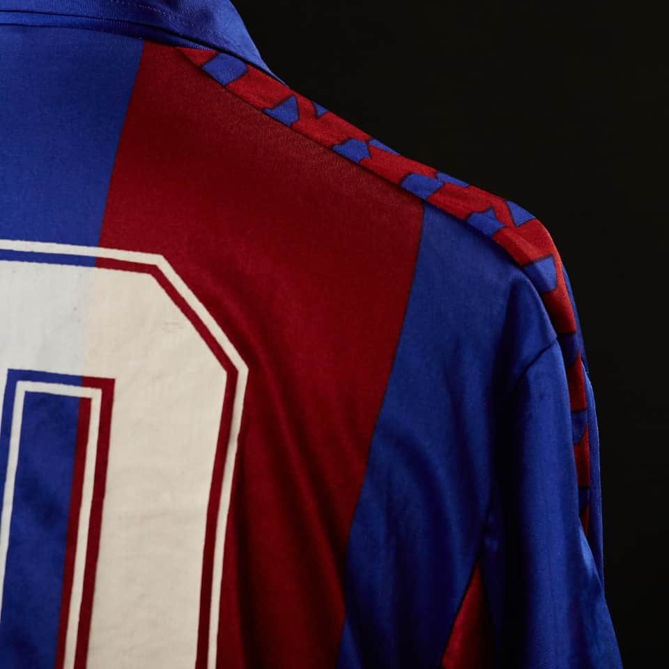 Diego Armando Maradona – FC Barcelona – Copa del Rey 1983/84 – MATCH WORN JERSEY – PHOTOMATCH - Imagen 26