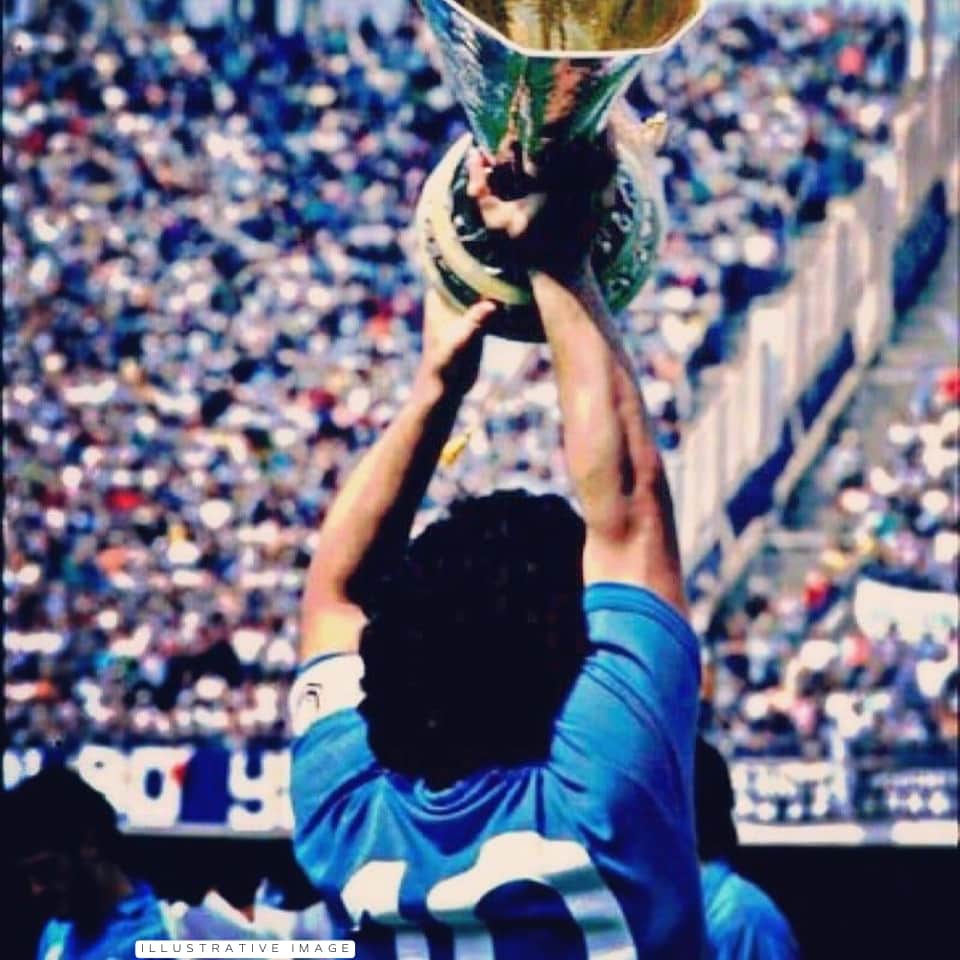 Diego Armando Maradona – SSC Napoli – Serie A 1989/90 – MATCH WORN JERSEY - Imagen 11