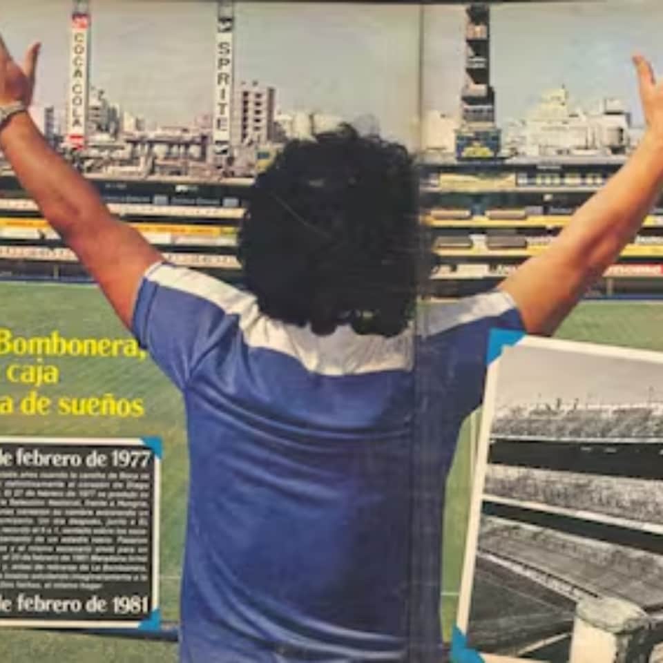 Diego Armando Maradona – Remera Puma – Firma de contrato con Boca Jrs. 1981 – Boca Juniors contract sign shirt 1981 - Imagen 11
