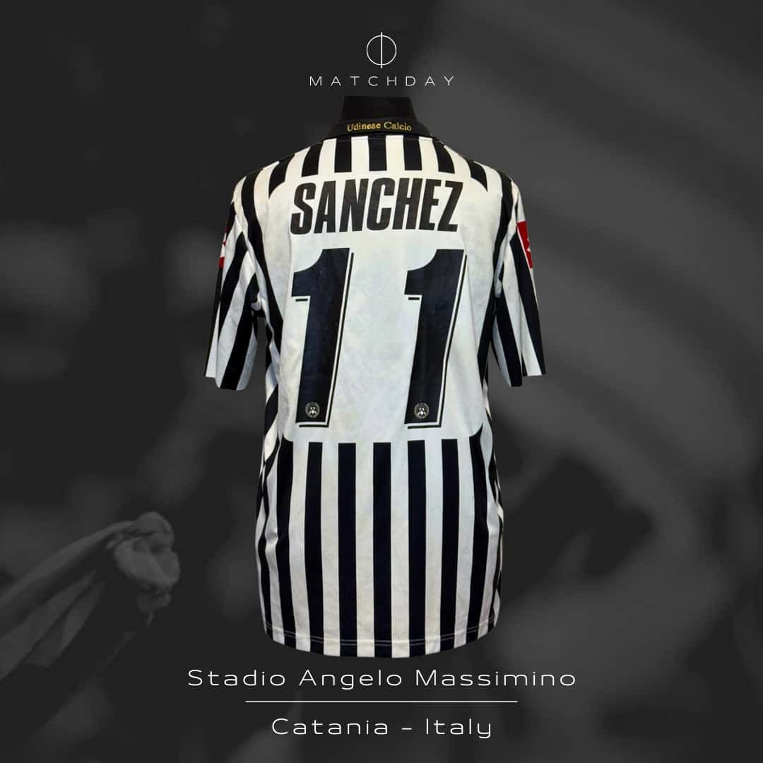Alexis Sánchez – Udinese Calcio – Serie A 2008/09 – MATCH WORN JERSEY – CUT SLEEEVES – P. ALVAREZ COLLECTION - Imagen 5