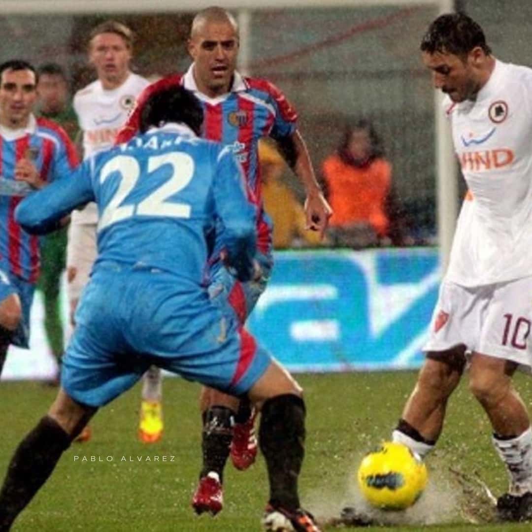 Fernando Gago – AS Roma – Serie A 2011/12 – MATCH WORN JERSEY – P. ALVAREZ COLLECTION - Imagen 19