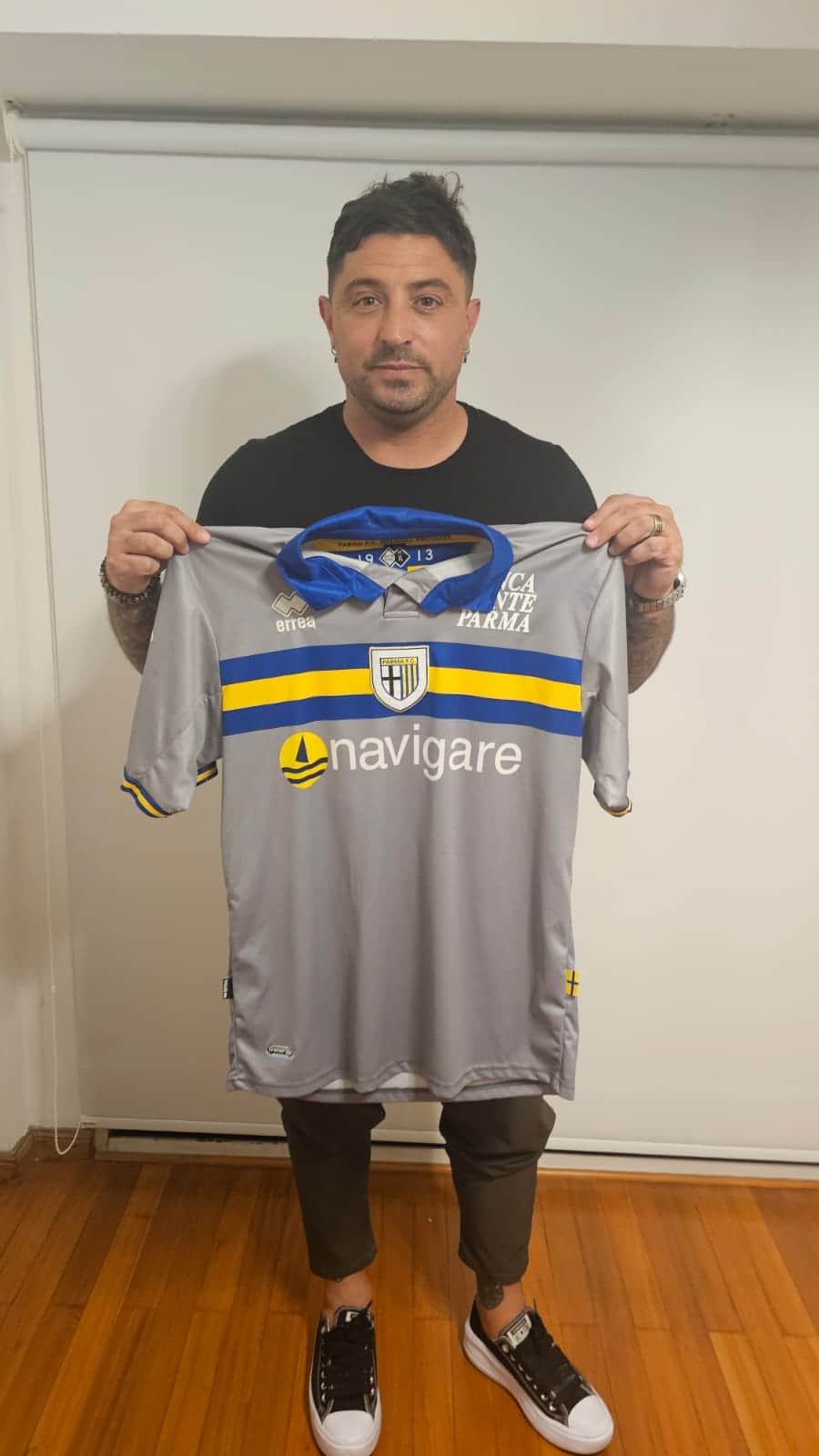 Hernán Crespo – Parma FC – Serie A 2010/11 – MATCH WORN JERSEY – P. ALVAREZ COLLECTION - Imagen 6
