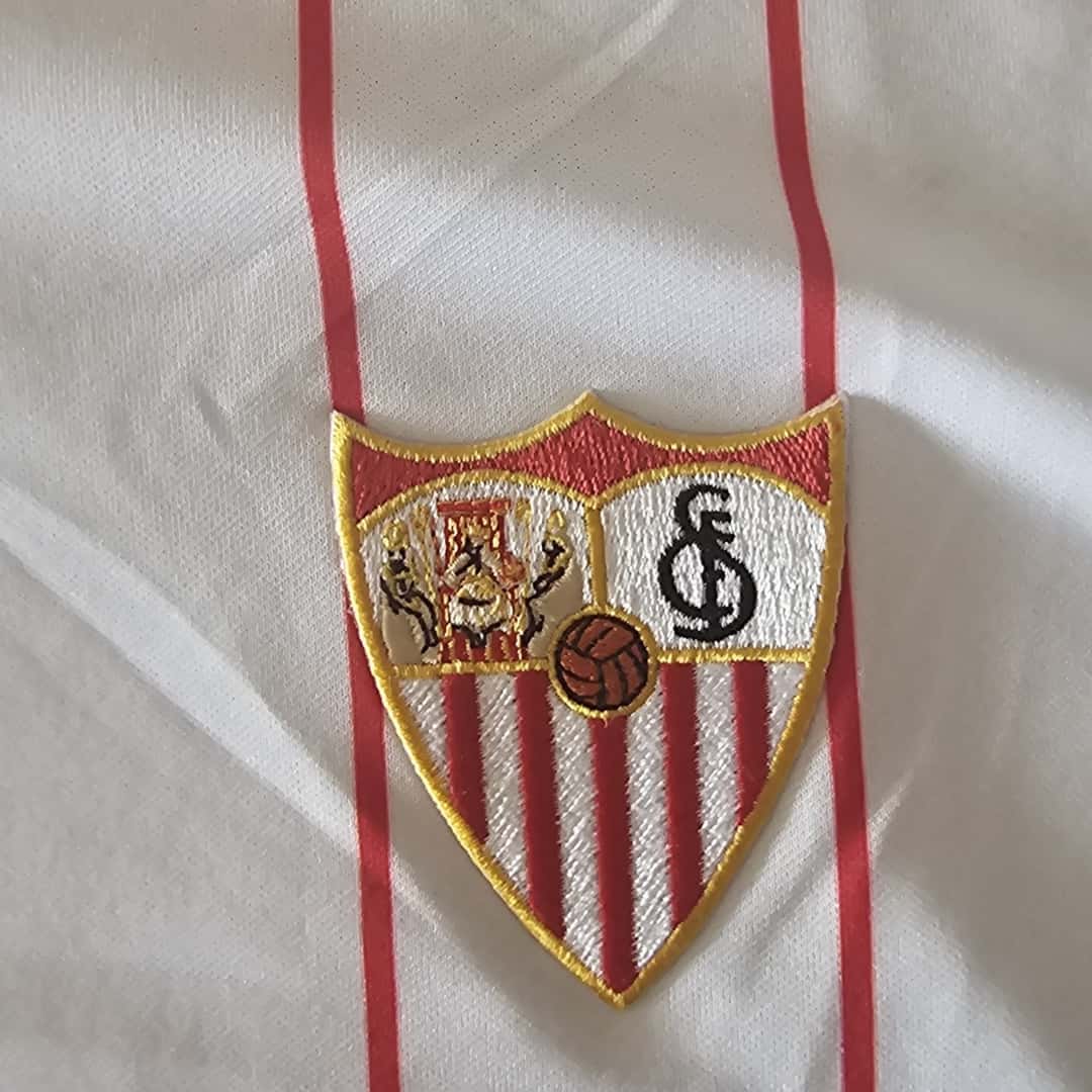 Alejandro Gómez – Sevilla – MATCH WORN JERSEY – LPF 2022/23 – P. ALVAREZ COLLECTION - Imagen 17