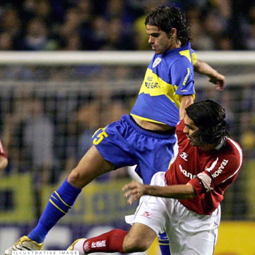 Fernando Gago – Boca Jrs. – Copa sudamericana 2005 – MATCH WORN JERSEY - Imagen 12