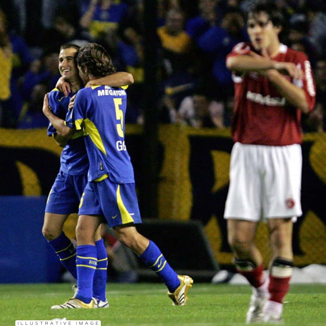 Fernando Gago – Boca Jrs. – Copa sudamericana 2005 – MATCH WORN JERSEY - Imagen 10