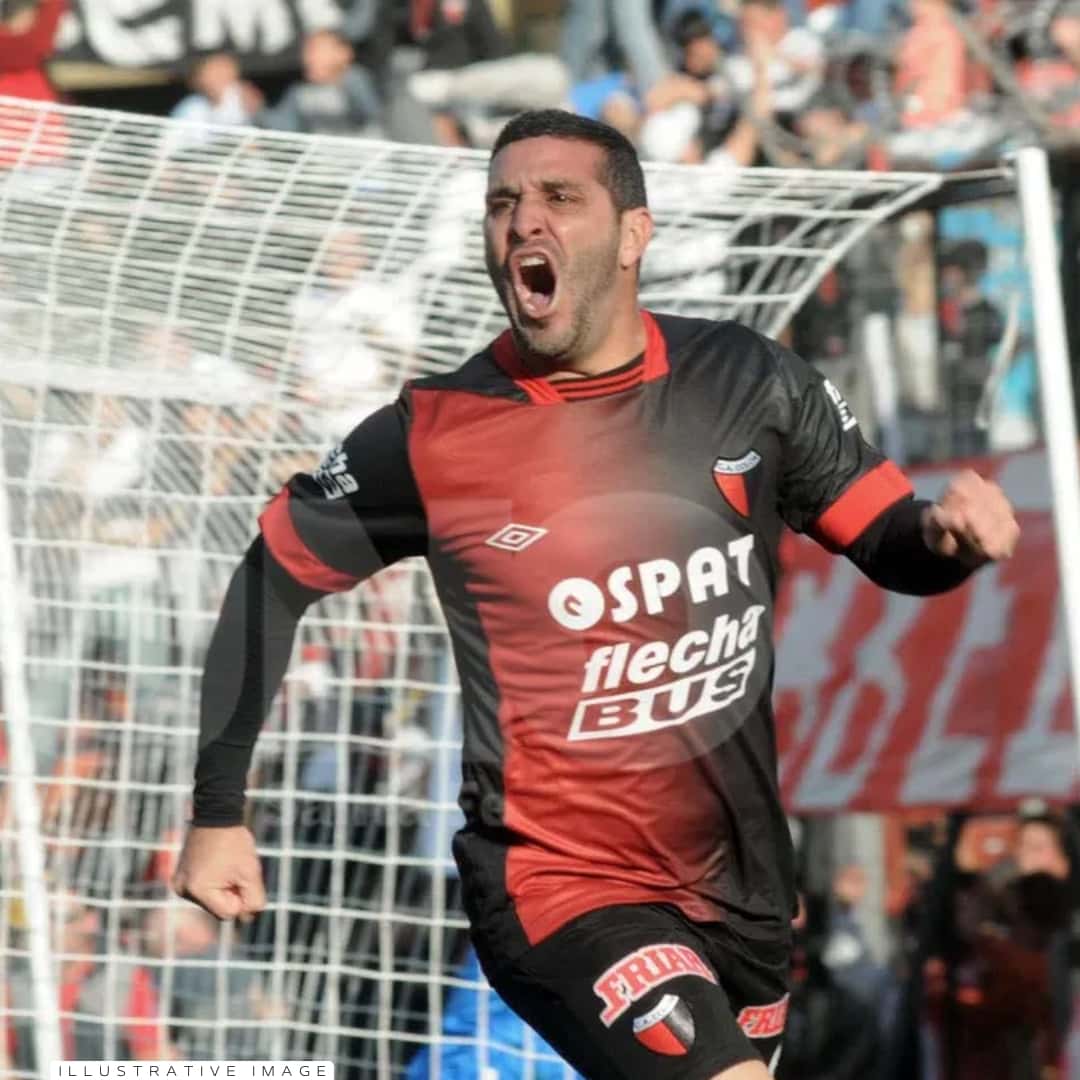 Darío Gandin – Colón – Torneo Final 2014 – MATCH WORN JERSEY – COLECCIÓN JUAN ELUCHANS - Imagen 9