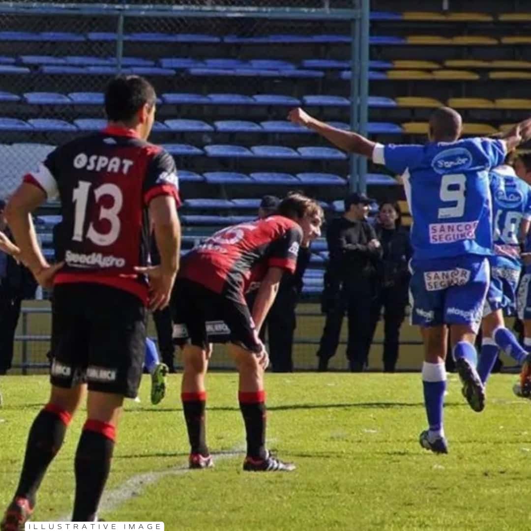 Darío Gandin – Colón – Torneo Final 2014 – MATCH WORN JERSEY – COLECCIÓN JUAN ELUCHANS - Imagen 13