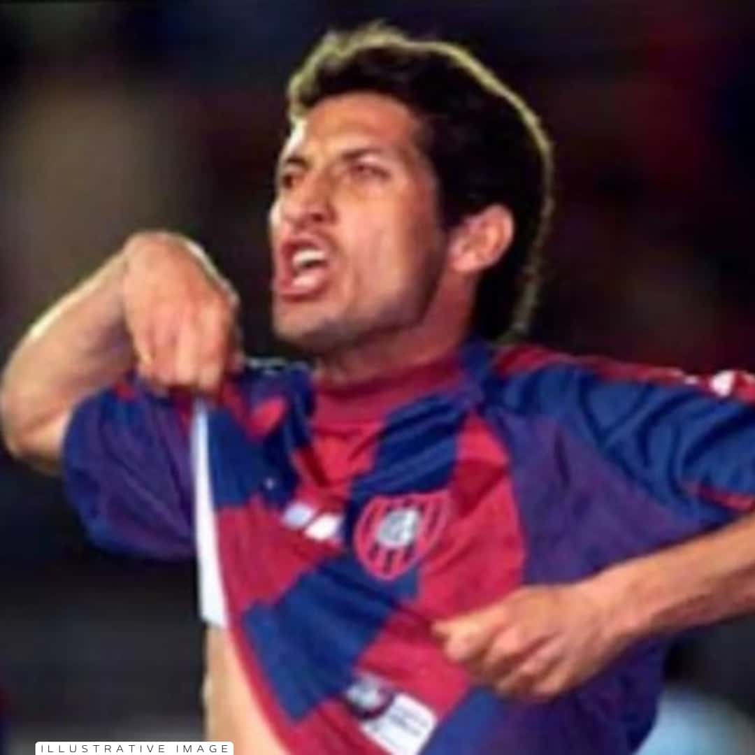 Aldo Paredes – San Lorenzo – Torneo Apertura 2002 – MATCH WORN JERSEY – COLECCIÓN JUAN ELUCHANS - Imagen 14