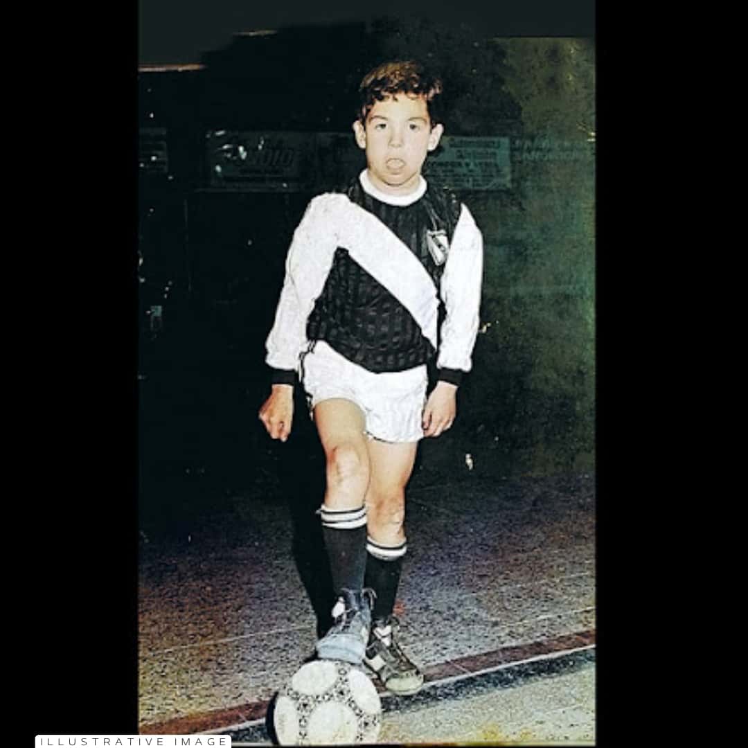 Carlos Tévez – All Boys – Baby fútbol – MATCH WORN JERSEY - Imagen 10