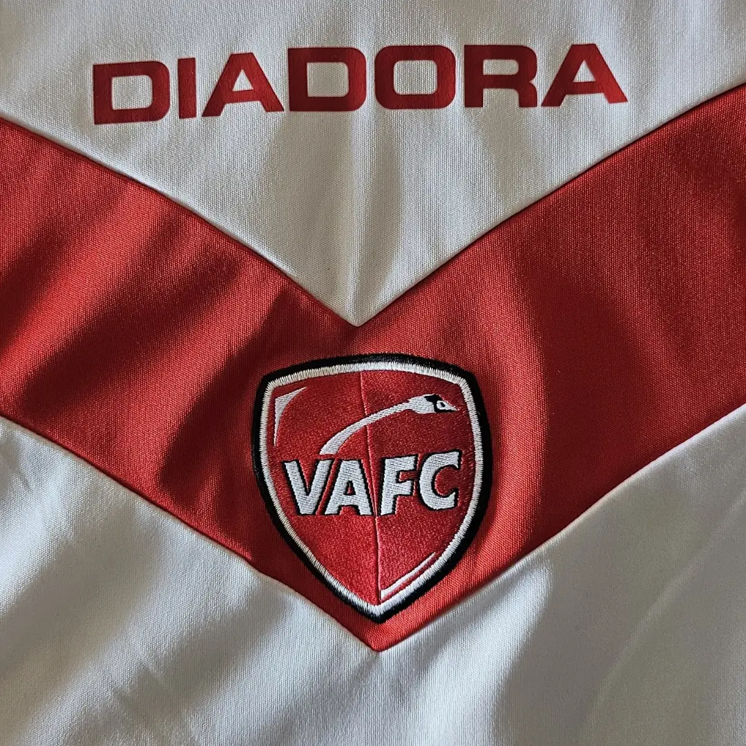 Carlos Sánchez – Valenciennes F.C. – Ligue 1 – MATCH WORN JERSEY – JUAN ELUCHANS COLLECTION - Imagen 12