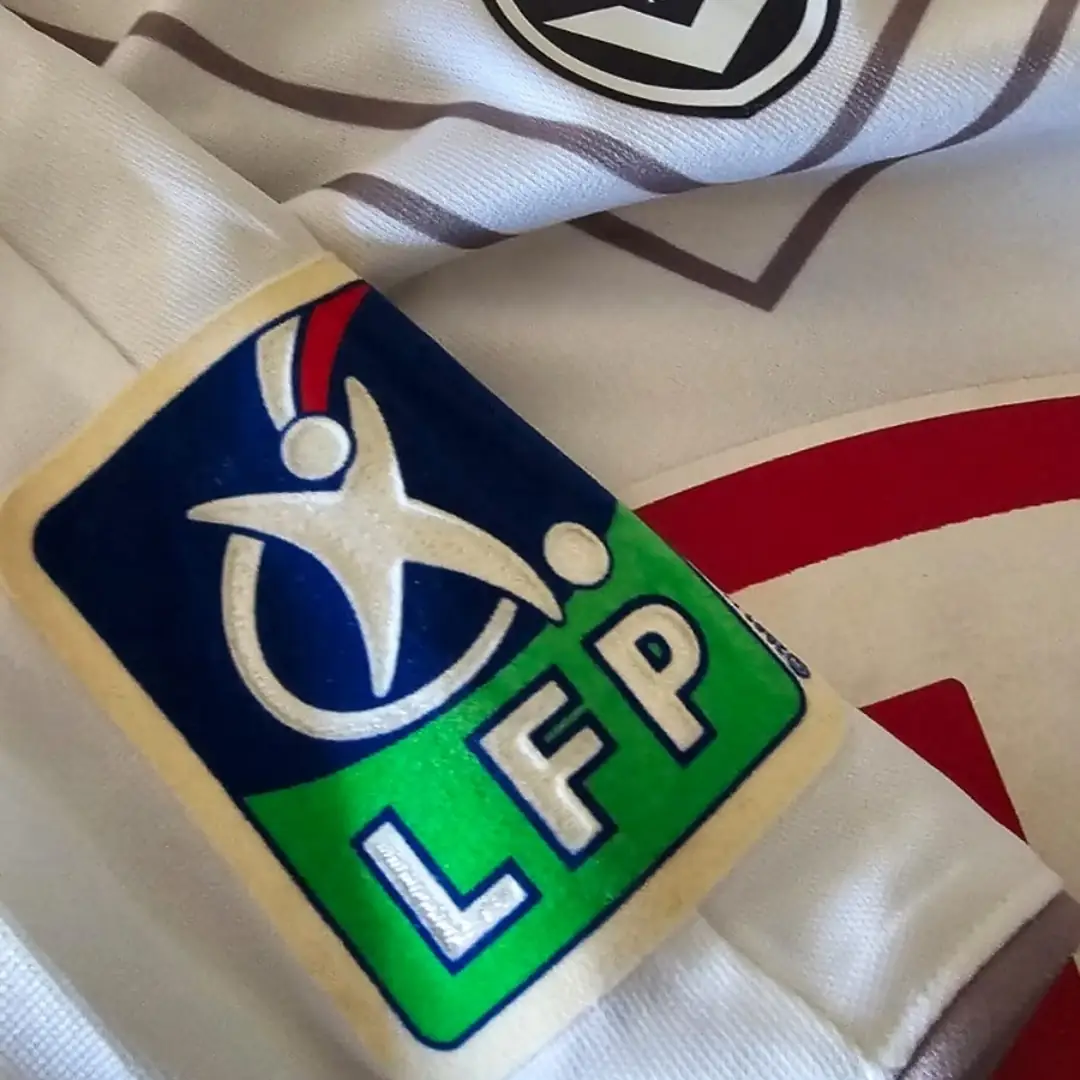 Fernando Cavenaghi – F.C. Girondins – Ligue 1 – MATCH WORN IN BENCH JERSEY – JUAN ELUCHANS COLLECTION - Imagen 14