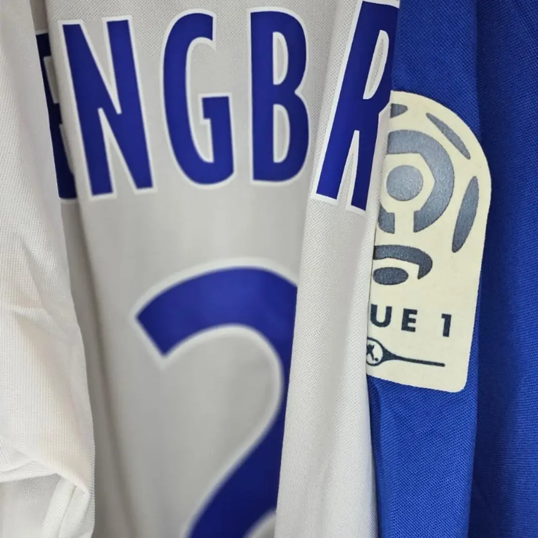 Cedric Hengbart – A.J. Auxerre – Ligue 1 – MATCH WORN JERSEY – JUAN ELUCHANS COLLECTION - Imagen 7
