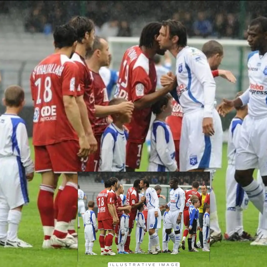 Cedric Hengbart – A.J. Auxerre – Ligue 1 – MATCH WORN JERSEY – JUAN ELUCHANS COLLECTION - Imagen 9