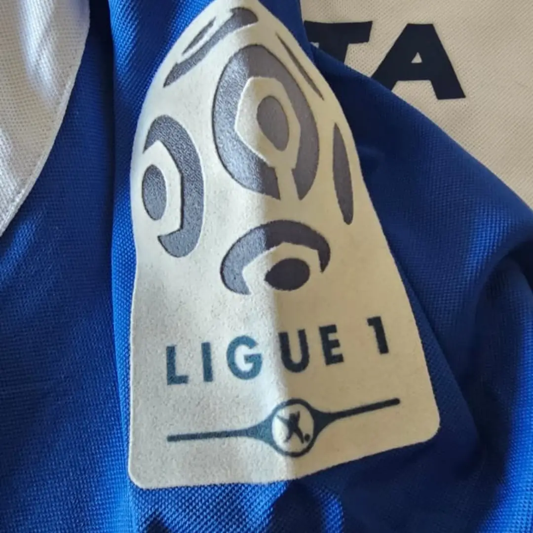 Cedric Hengbart – A.J. Auxerre – Ligue 1 – MATCH WORN JERSEY – JUAN ELUCHANS COLLECTION - Imagen 14