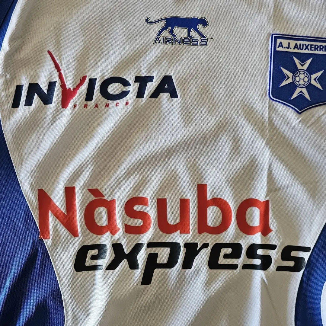 Cedric Hengbart – A.J. Auxerre – Ligue 1 – MATCH WORN JERSEY – JUAN ELUCHANS COLLECTION - Imagen 19