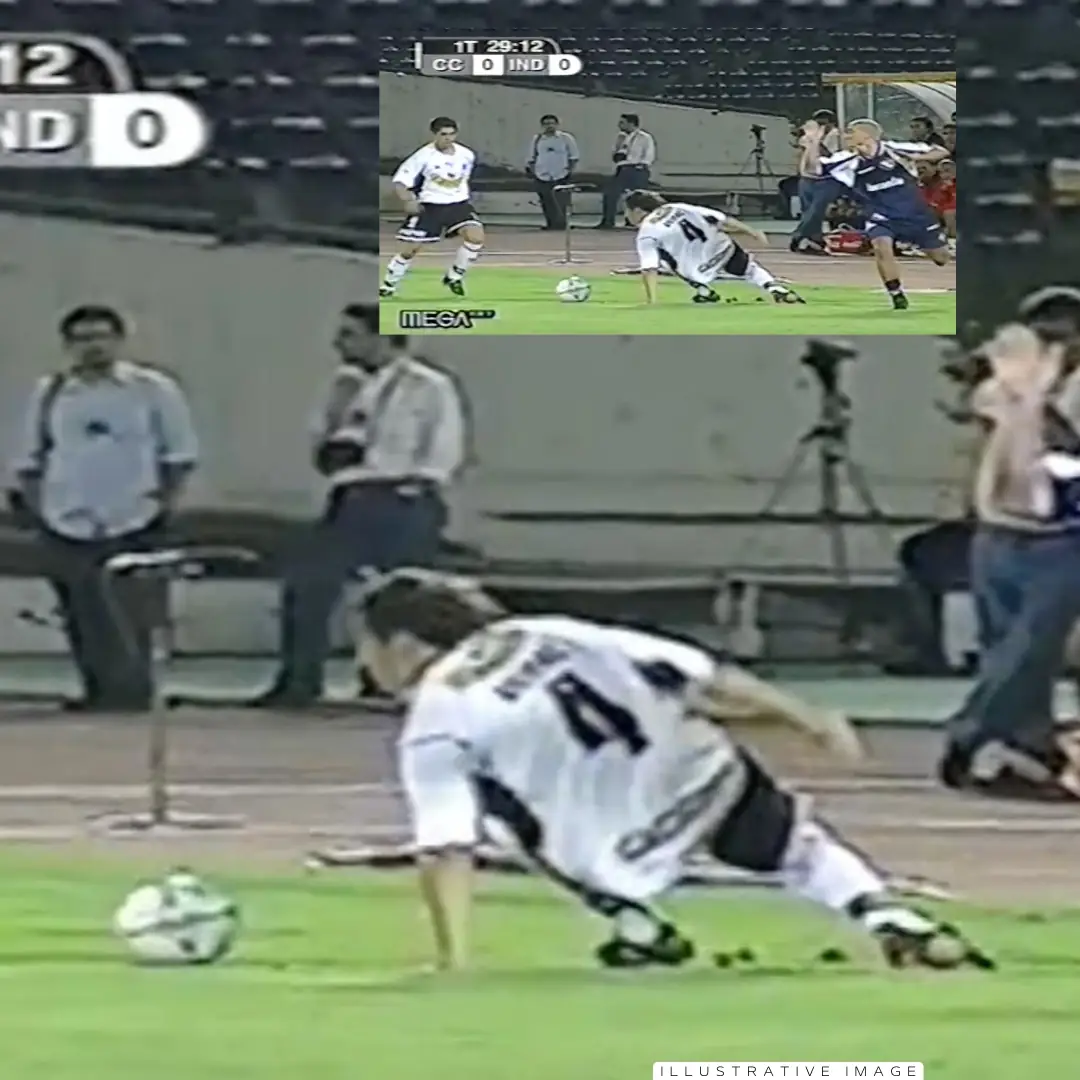 Marcos Millapie – Colo Colo – Friendly match – MATCH WORN JERSEY – JUAN ELUCHANS COLLECTION - Imagen 12