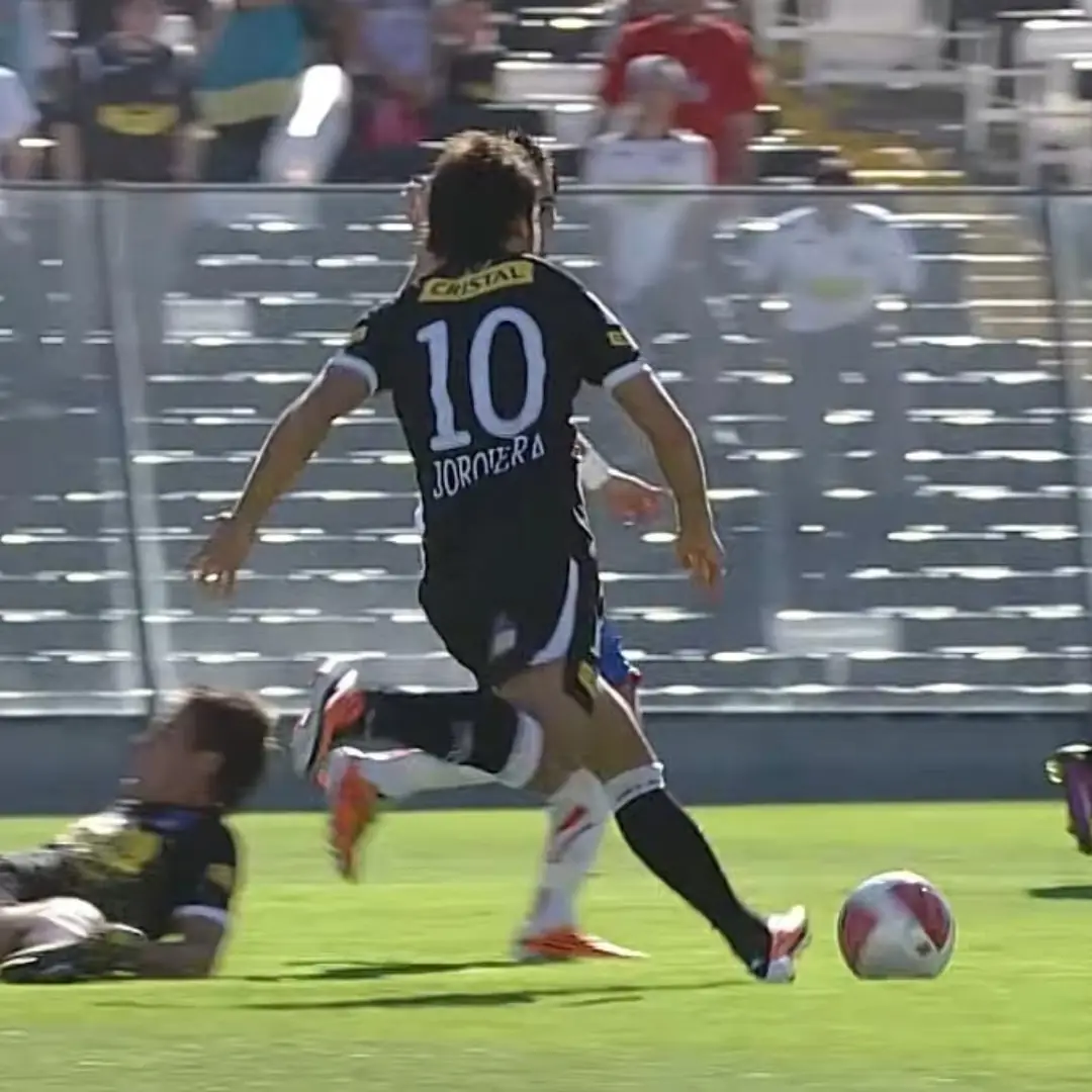 Cristóbal Jorquera – Colo Colo – Torneo Clausura 2011 – MATCH WORN JERSEY – JUAN ELUCHANS COLLECTION - Imagen 10