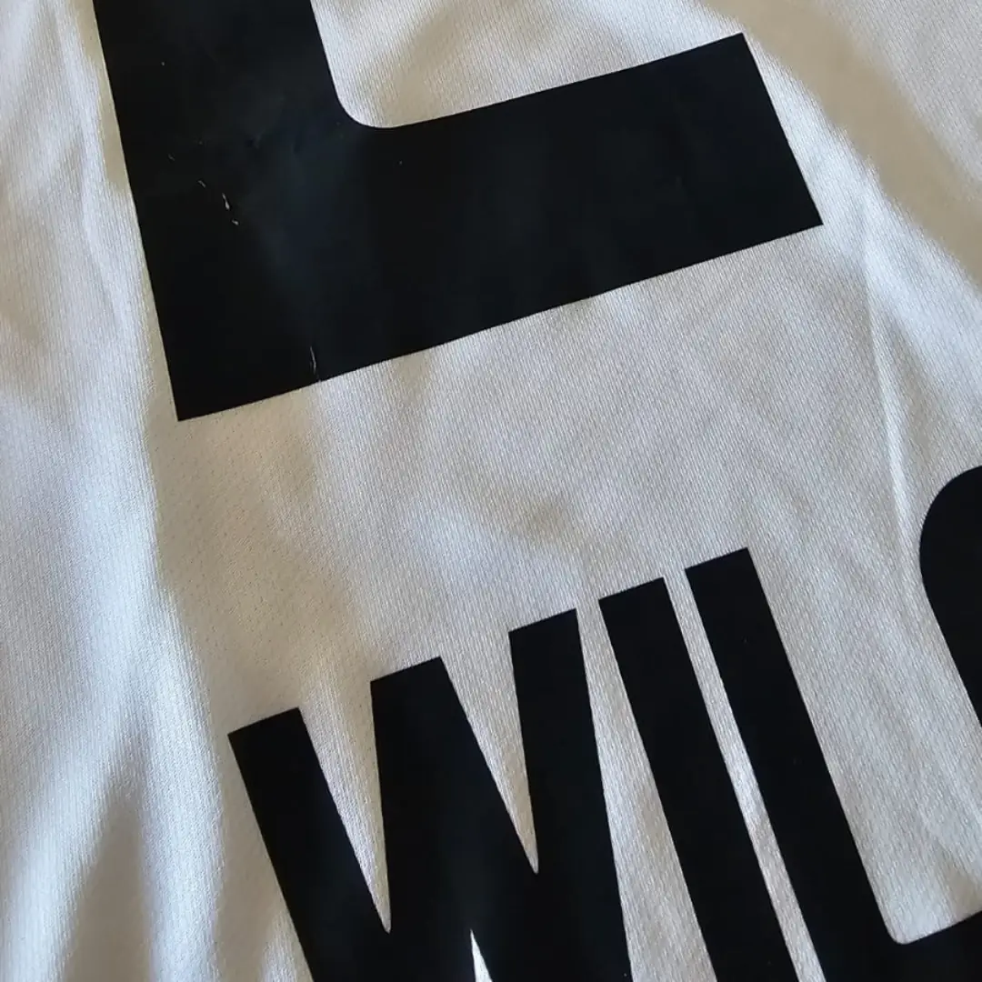 Lucas Wilchez – Colo Colo – Campeonato Nacional 2010 – MATCH WORN JERSEY – JUAN ELUCHANS COLLECTION - Imagen 18