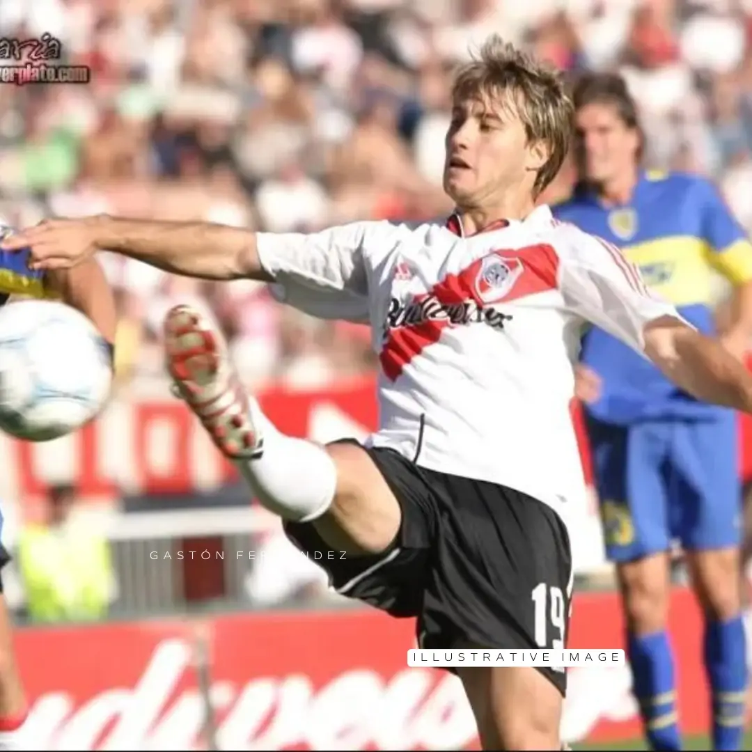 Gastón Fernandez – River Plate – Torneo Apertura 2004 – MATCH WORN JERSEY – JUAN ELUCHANS COLLECTION - Imagen 9