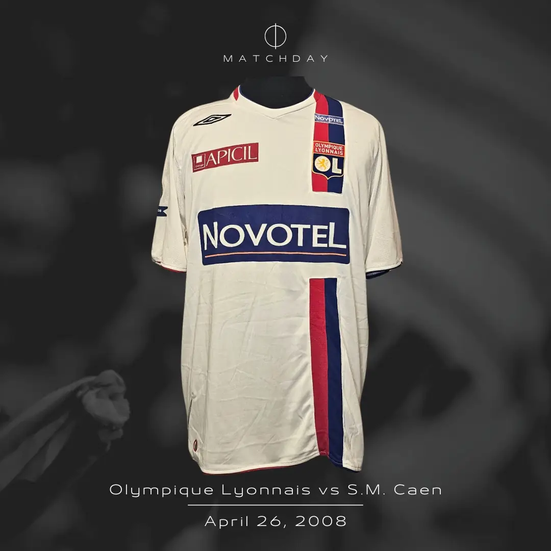César Delgado – Lyon – Ligue 1 – MATCH WORN IN BENCH JERSEY – JUAN ELUCHANS COLLECTION - Imagen 4