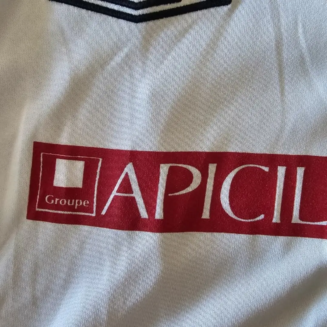 César Delgado – Lyon – Ligue 1 – MATCH WORN IN BENCH JERSEY – JUAN ELUCHANS COLLECTION - Imagen 19