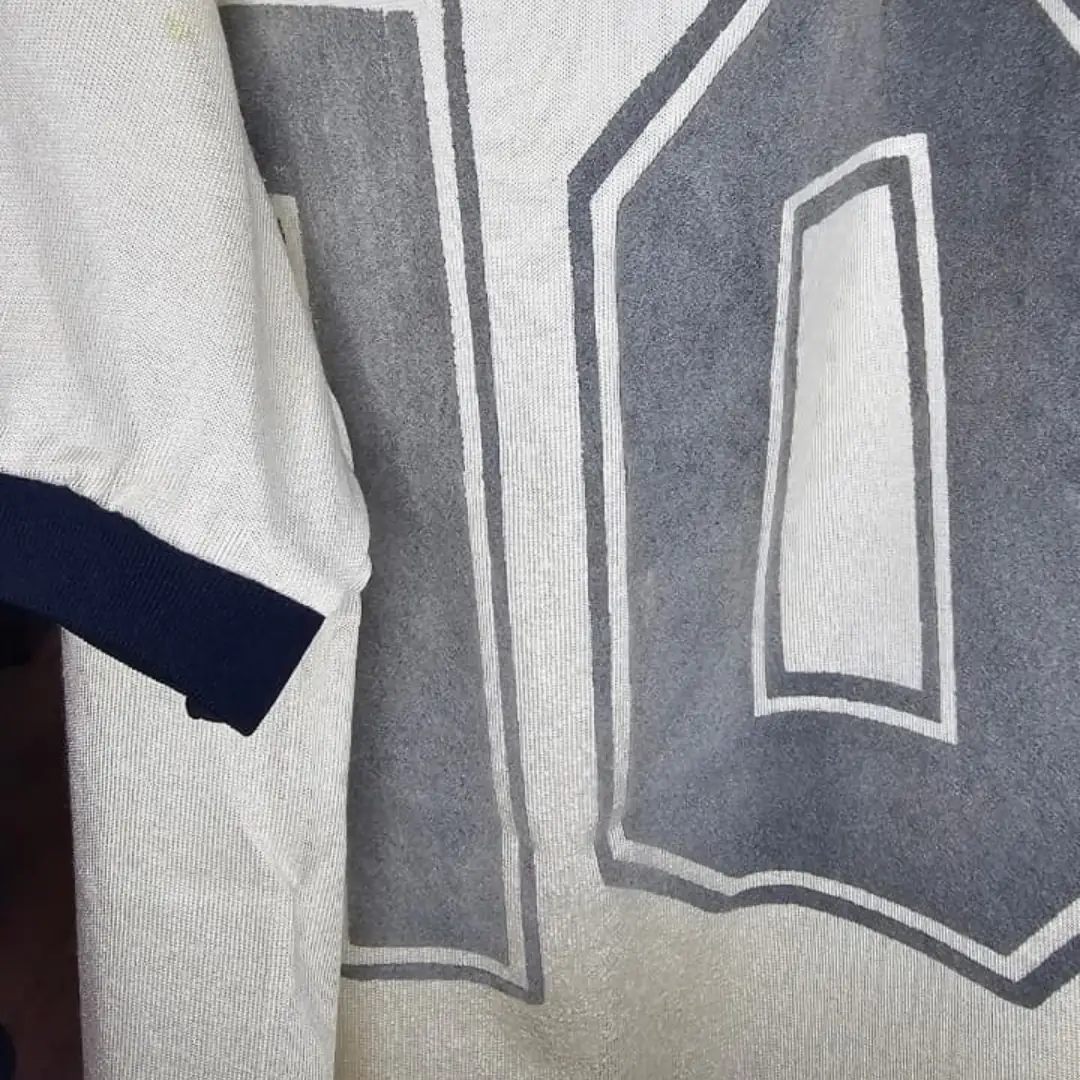 Ricardo Enrique Bochini – C.A. Independiente – Campeonato Primera División 1986/87 – MATCH WORN JERSEY - Imagen 7