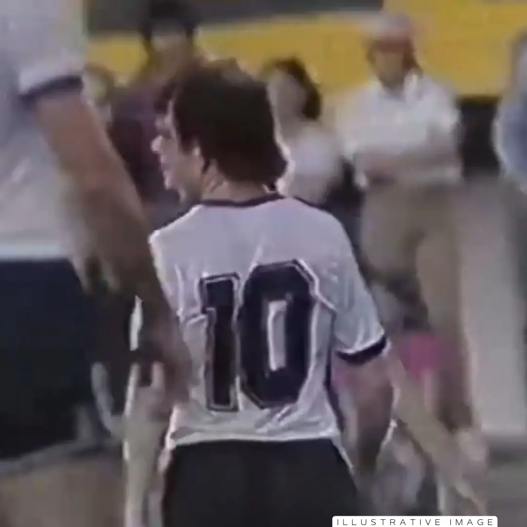 Ricardo Enrique Bochini – C.A. Independiente – Campeonato Primera División 1986/87 – MATCH WORN JERSEY - Imagen 20