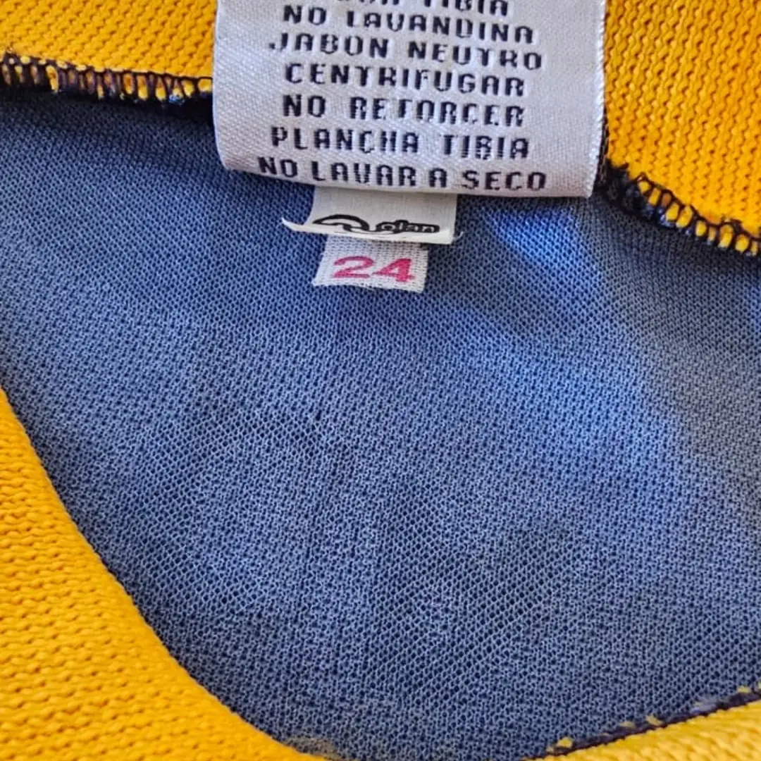 Diego Maradona – Boca Jrs. – Torneo Apertura 1995 – MATCH WORN JERSEY - Imagen 22