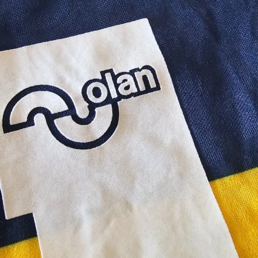 Diego Maradona – Boca Jrs. – Torneo Apertura 1995 – MATCH WORN JERSEY - Imagen 25