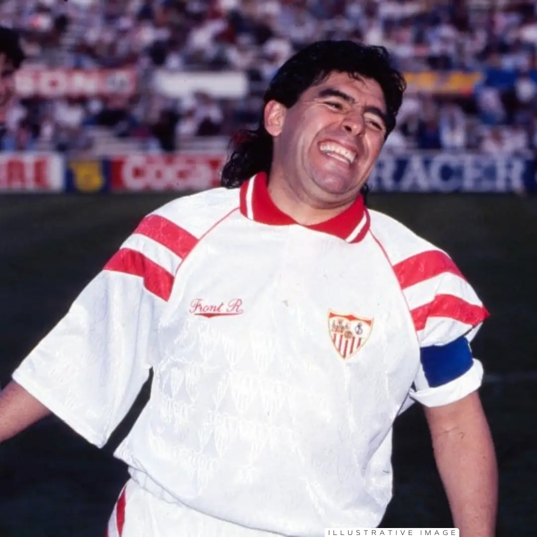 Diego Maradona – Sevilla F.C. – Primera División 1992/93 – MATCH WORN & SIGNED JERSEY – CARLOS DIBOS COLLECTION - Imagen 11