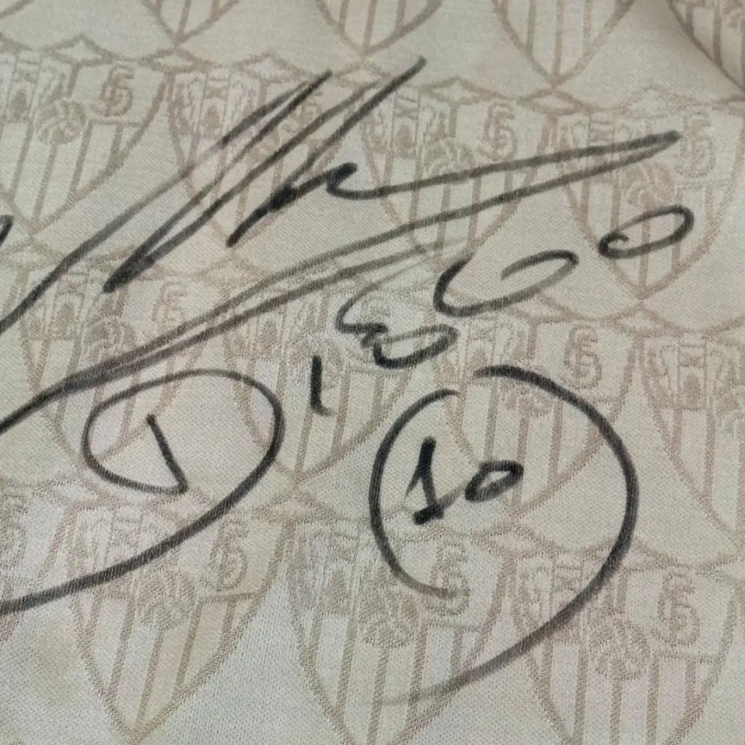 Diego Maradona – Sevilla F.C. – Primera División 1992/93 – MATCH WORN & SIGNED JERSEY – CARLOS DIBOS COLLECTION - Imagen 18