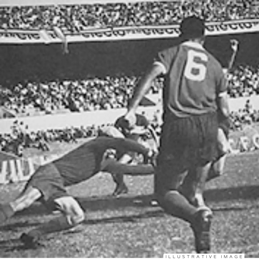 David Acevedo – C. A. Independiente – Campeonato Metropolitano & Copa Libertadores 1968- Match worn jersey - Image 15