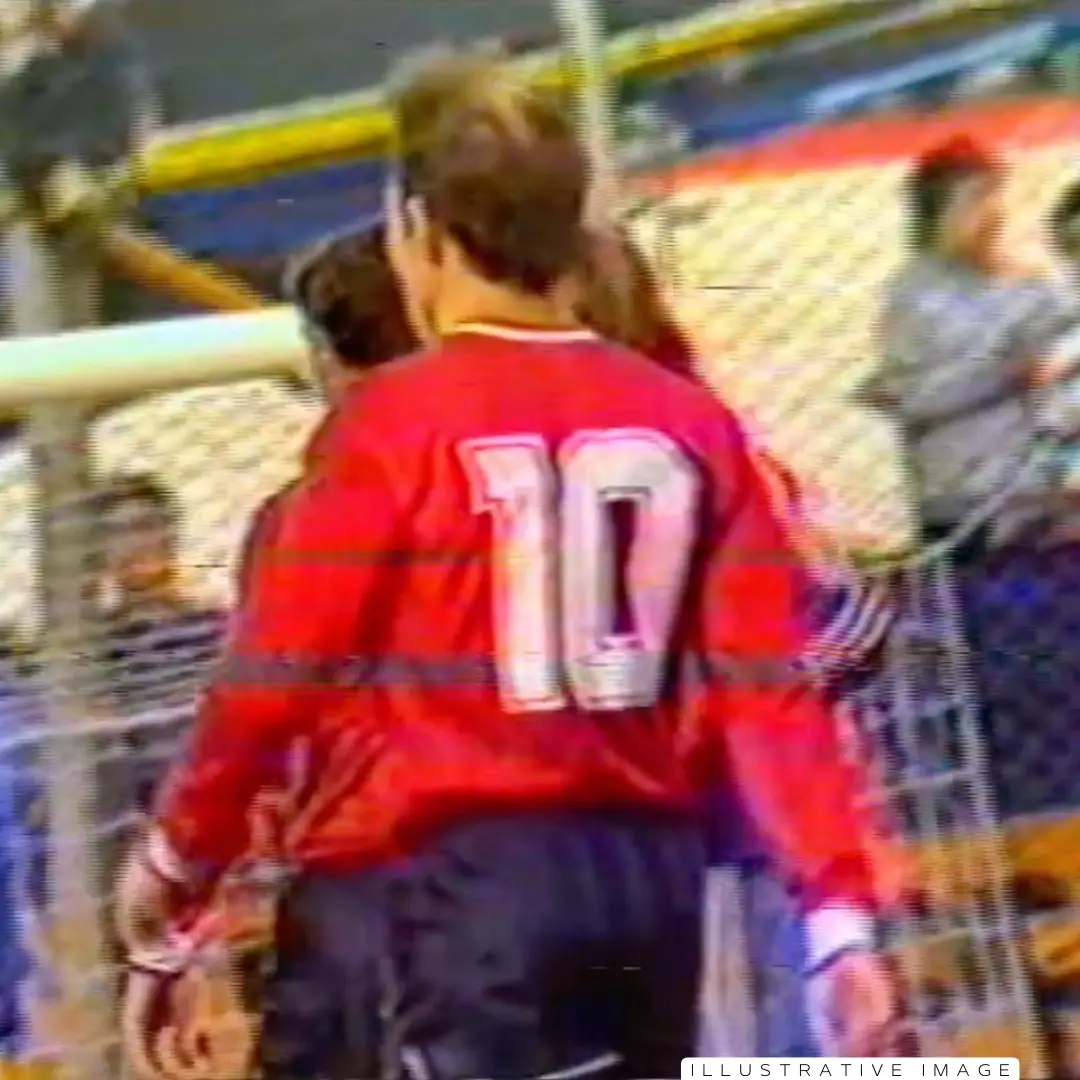 Ricardo Bochini – C.A. Independiente – Liguilla pre Libertadores 1987 – Match worn jersey - Image 19